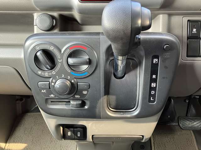 Suzuki Every 11