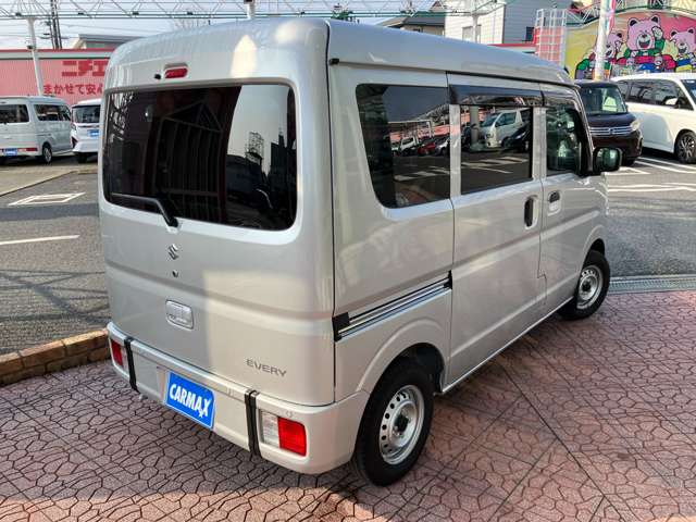 Suzuki Every 3