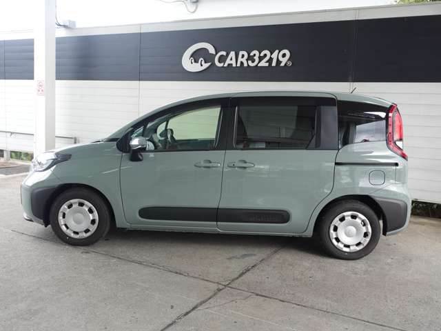 Toyota Sienta 13