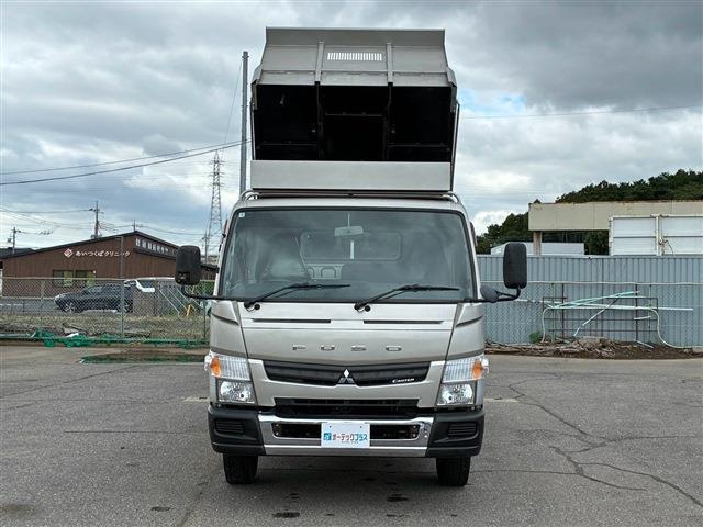 Mitsubishi Fuso Canter 7