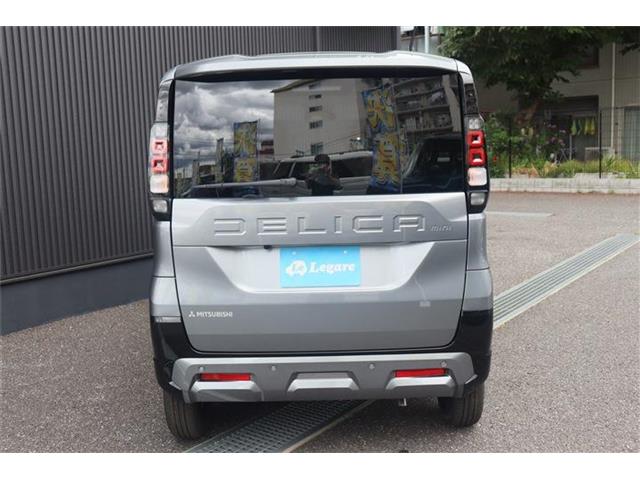 Mitsubishi Delica Mini 9