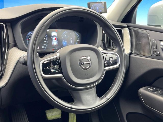 Volvo XC60 11