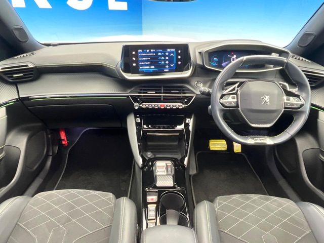 Peugeot SUV 2008 2