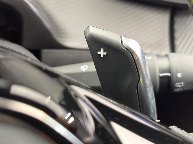 Peugeot SUV 2008 6