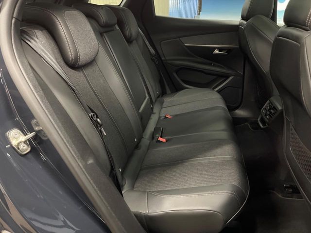 Peugeot 3008 11