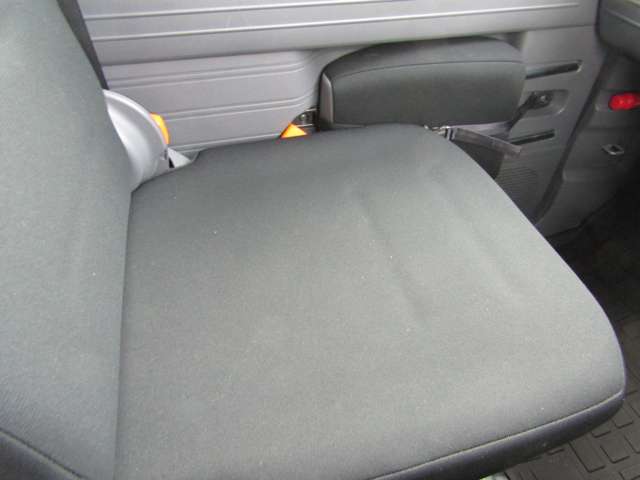Honda N-VAN 11