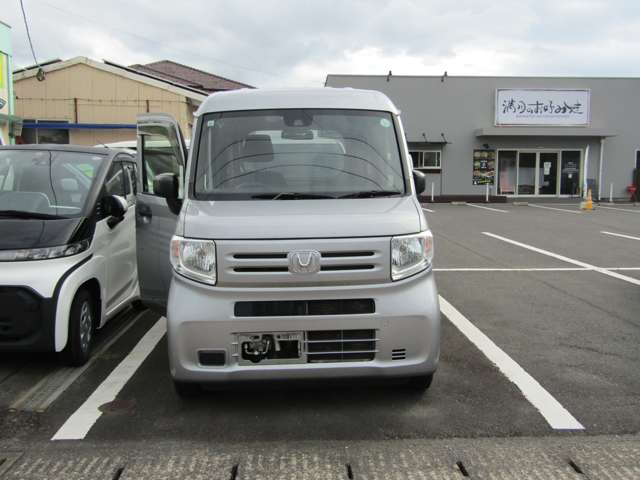 Honda N-VAN 8