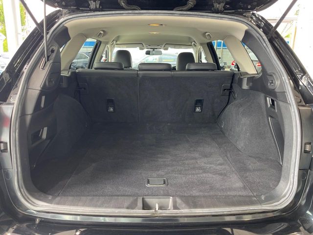 Subaru Legacy Outback 11