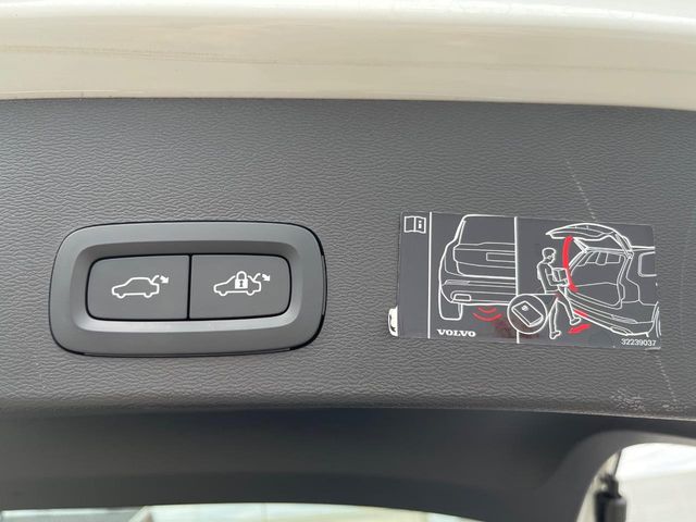 Volvo XC40 11
