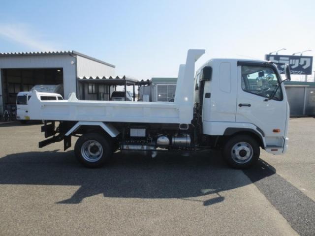 Mitsubishi Fuso Fighter 8