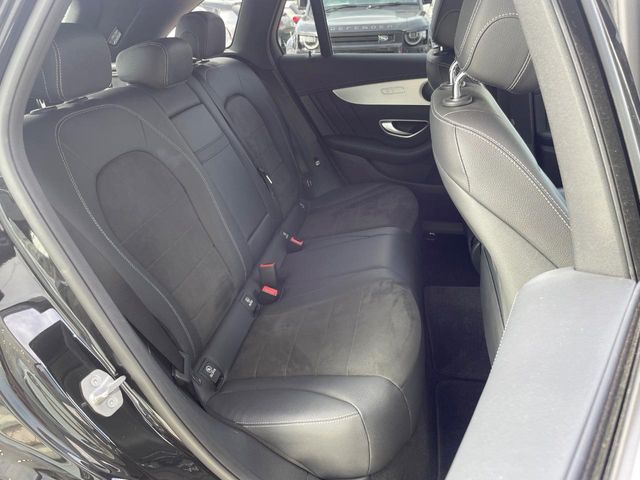 Mercedes-Benz GLC 10