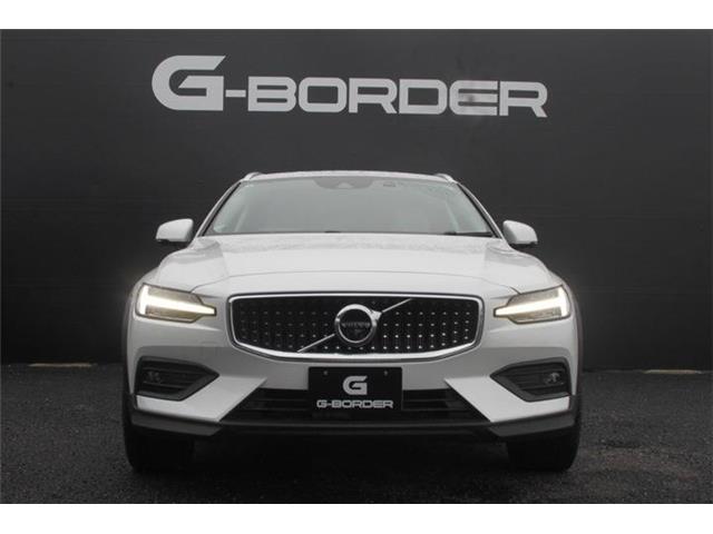 Volvo V60 Cross Country 4