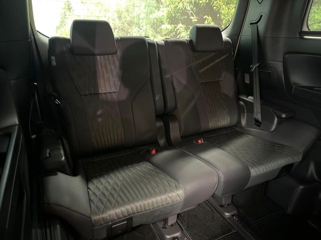Toyota Alphard 10
