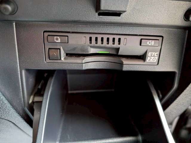 Toyota Vellfire 12