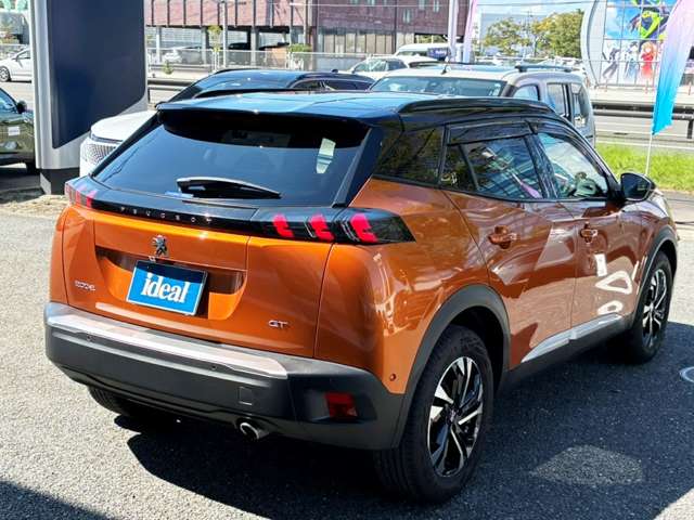Peugeot SUV 2008 5