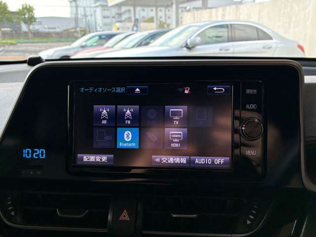 Toyota C-HR 11