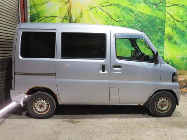 Mitsubishi Minicab Van 5
