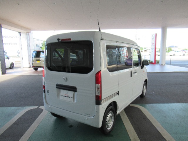 Honda N-VAN 12
