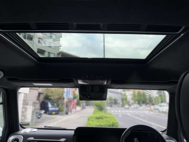 Mercedes-Benz G-Class 11