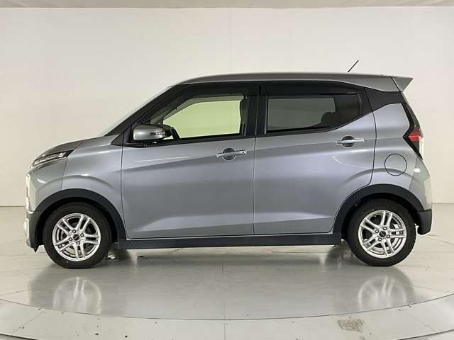 Mitsubishi eK X 8