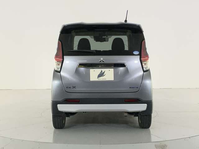 Mitsubishi eK X 10