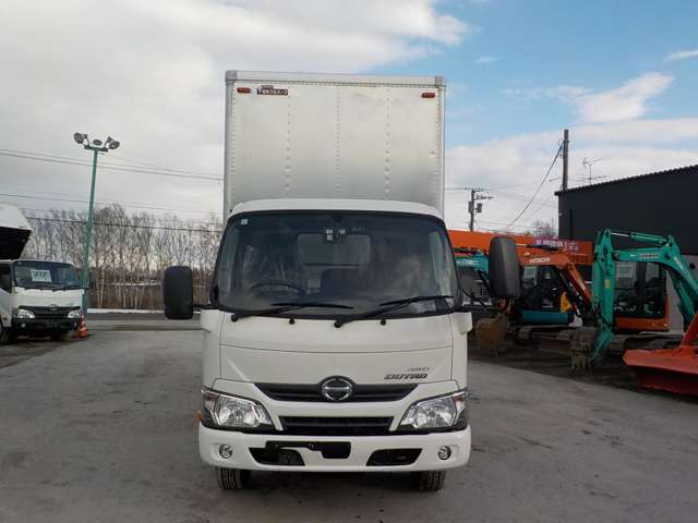 Hino Dutro 2
