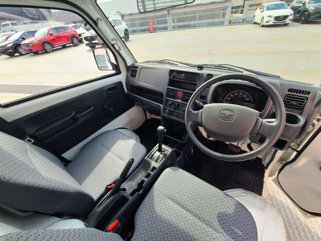Mazda Scrum Truck 3