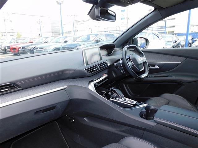 Peugeot 3008 4
