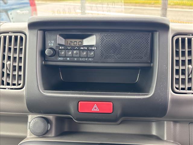 Suzuki Every 12