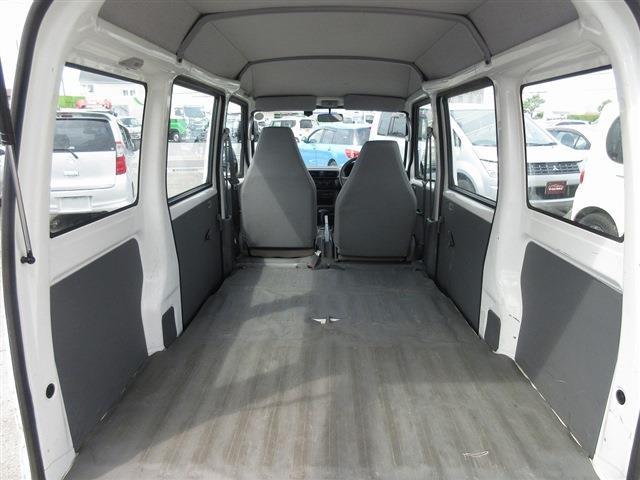 Mitsubishi Minicab Van 10