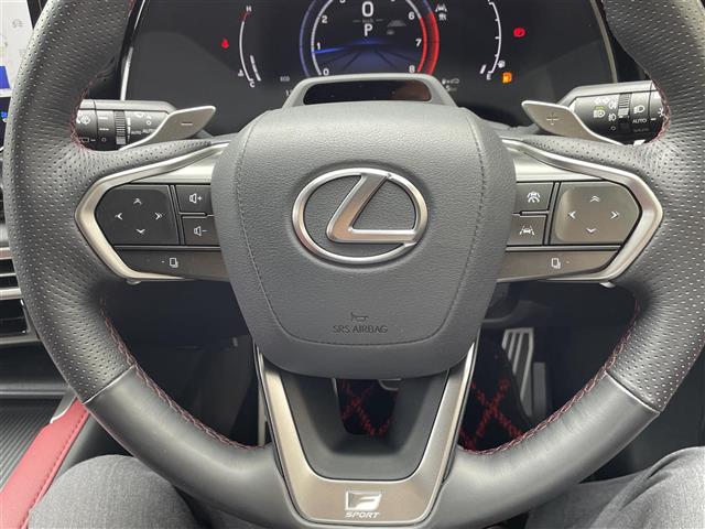 Lexus RX 10