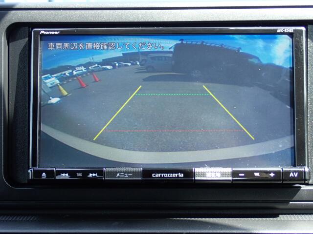 Daihatsu Rocky 9