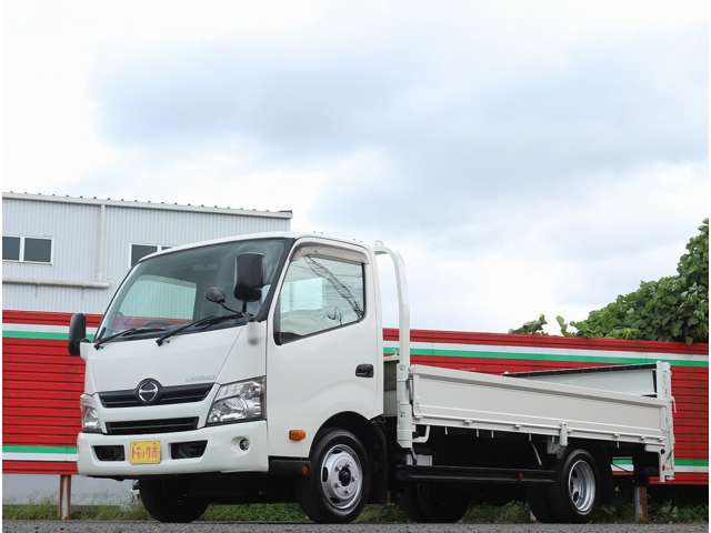 Hino Dutro 5