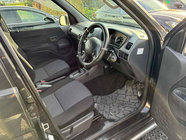 Daihatsu Terios Kid 6