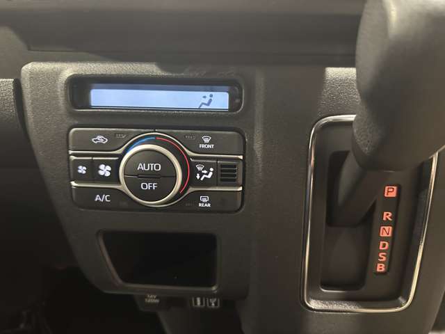 Daihatsu Atrai 8