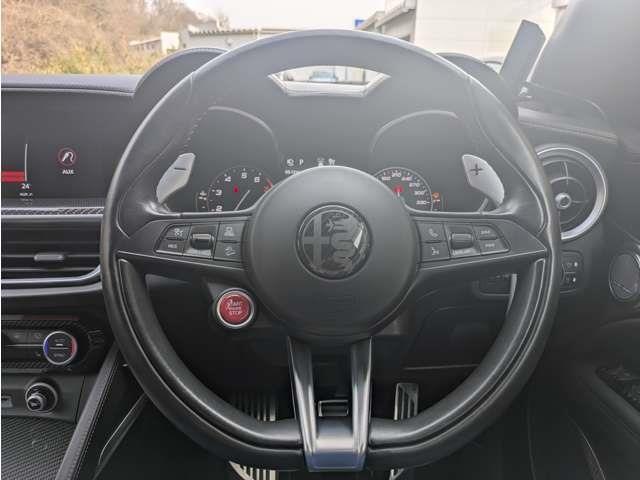 Alfa Romeo Stelvio 11