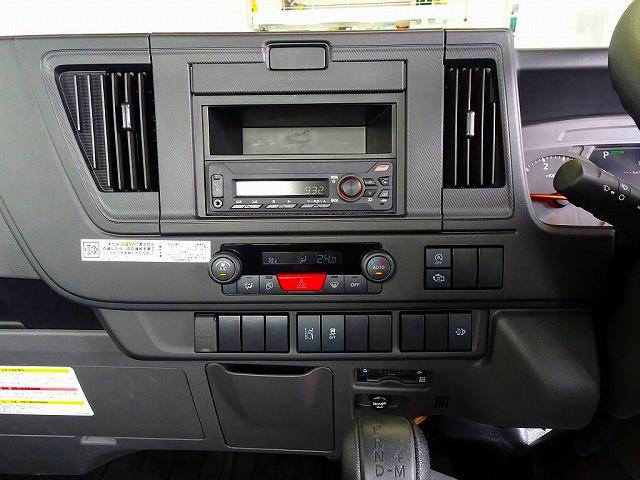 Isuzu Elf 11