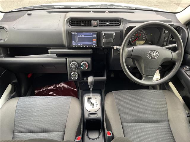 Toyota Probox Van 11