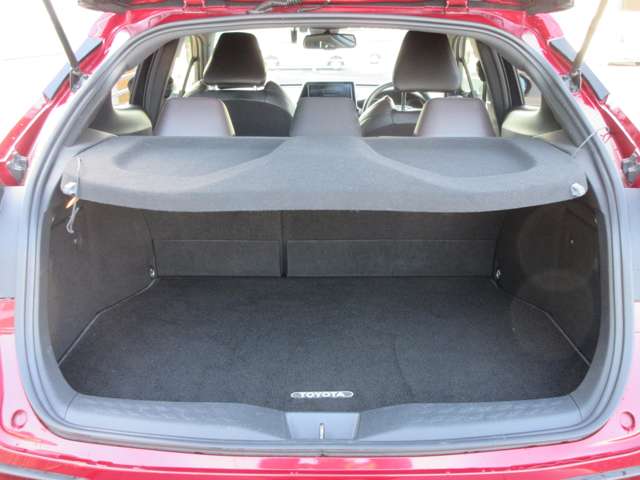 Toyota C-HR 12