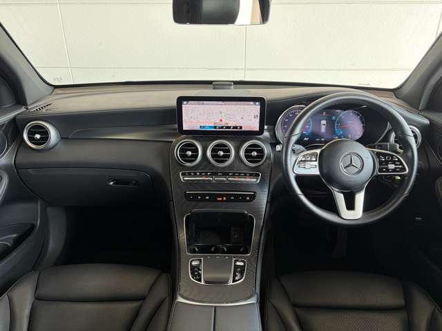 Mercedes-Benz GLC 8