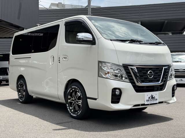 Nissan NV350 Caravan 7
