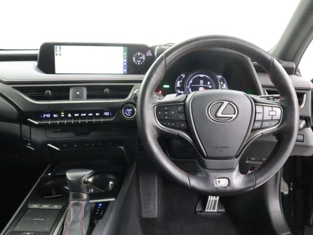 Lexus UX 2