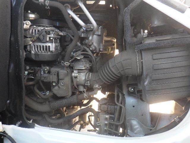Daihatsu Hijet Cargo 12