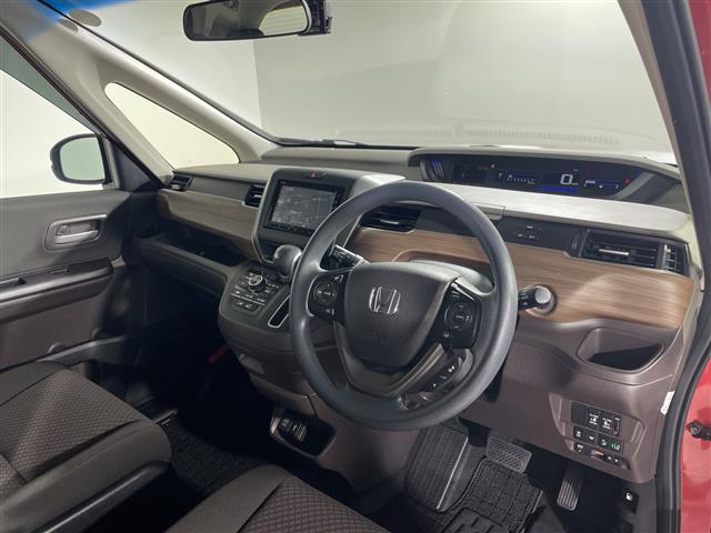 Honda Freed 5