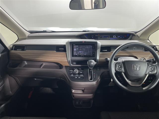 Honda Freed 7