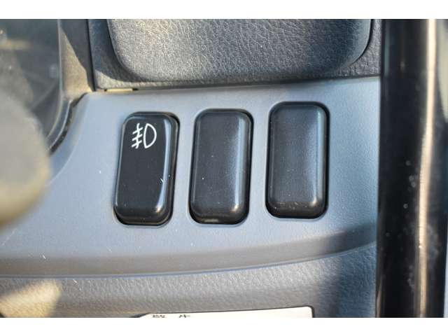 Mitsubishi Fuso Canter 10