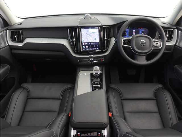 Volvo XC60 4
