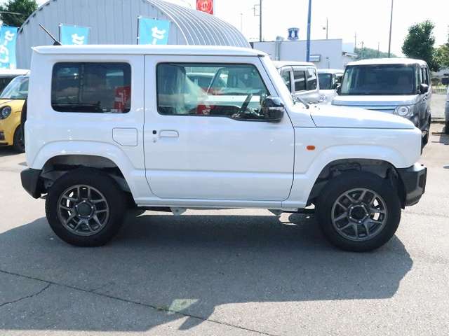 Suzuki Jimny 10