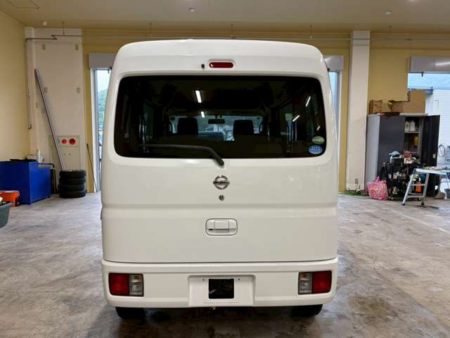 Nissan NV100 Clipper 9