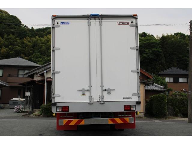 UD Trucks Condor 7